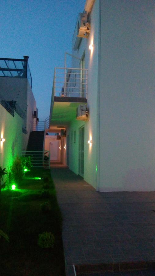 Jk Studios E Kitnets Garagem Central Sem Taxas Pelotas Exterior foto
